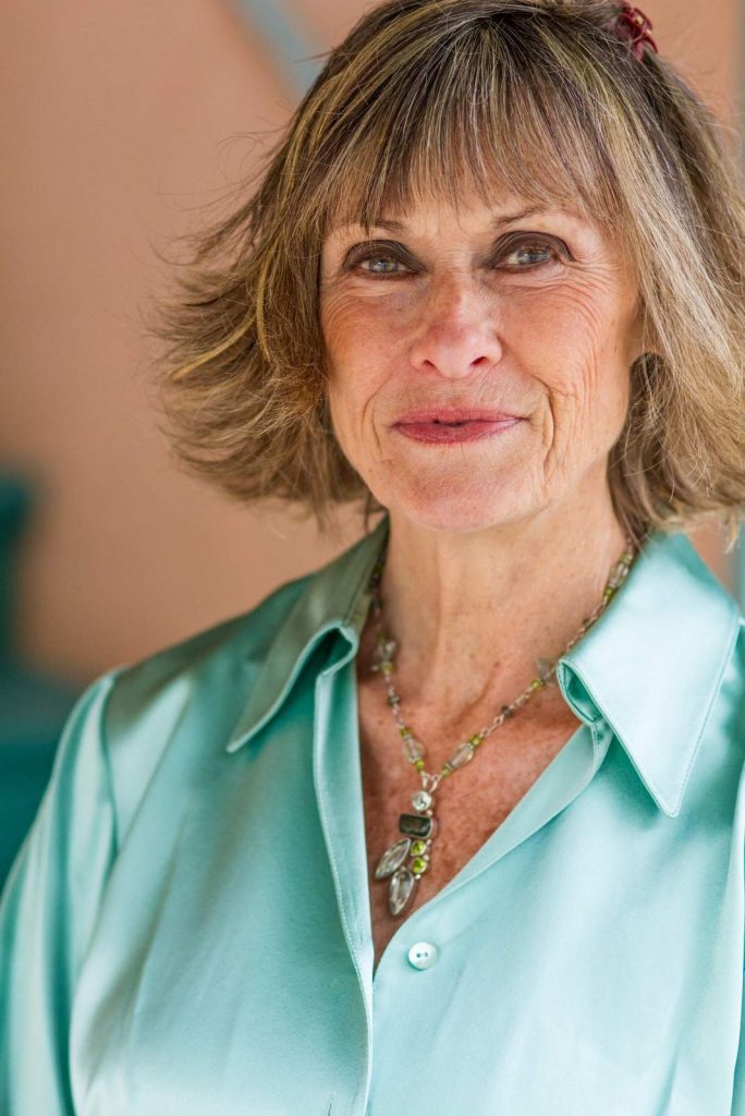 Holistic Healer Dr Mary Lou Rane 1334×2000-001 Holistic Healer Dr Mary Lou Rane 1334x2000-001